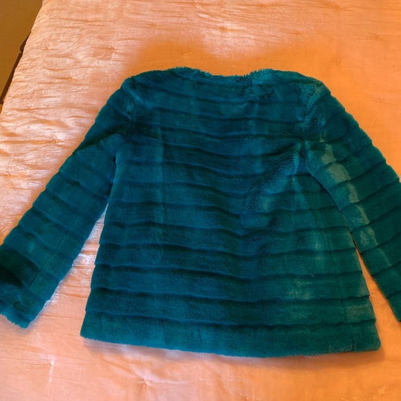Mural- Nordstroms Faux fur jacket - deep teal 🦋 - Picture 4 of 7